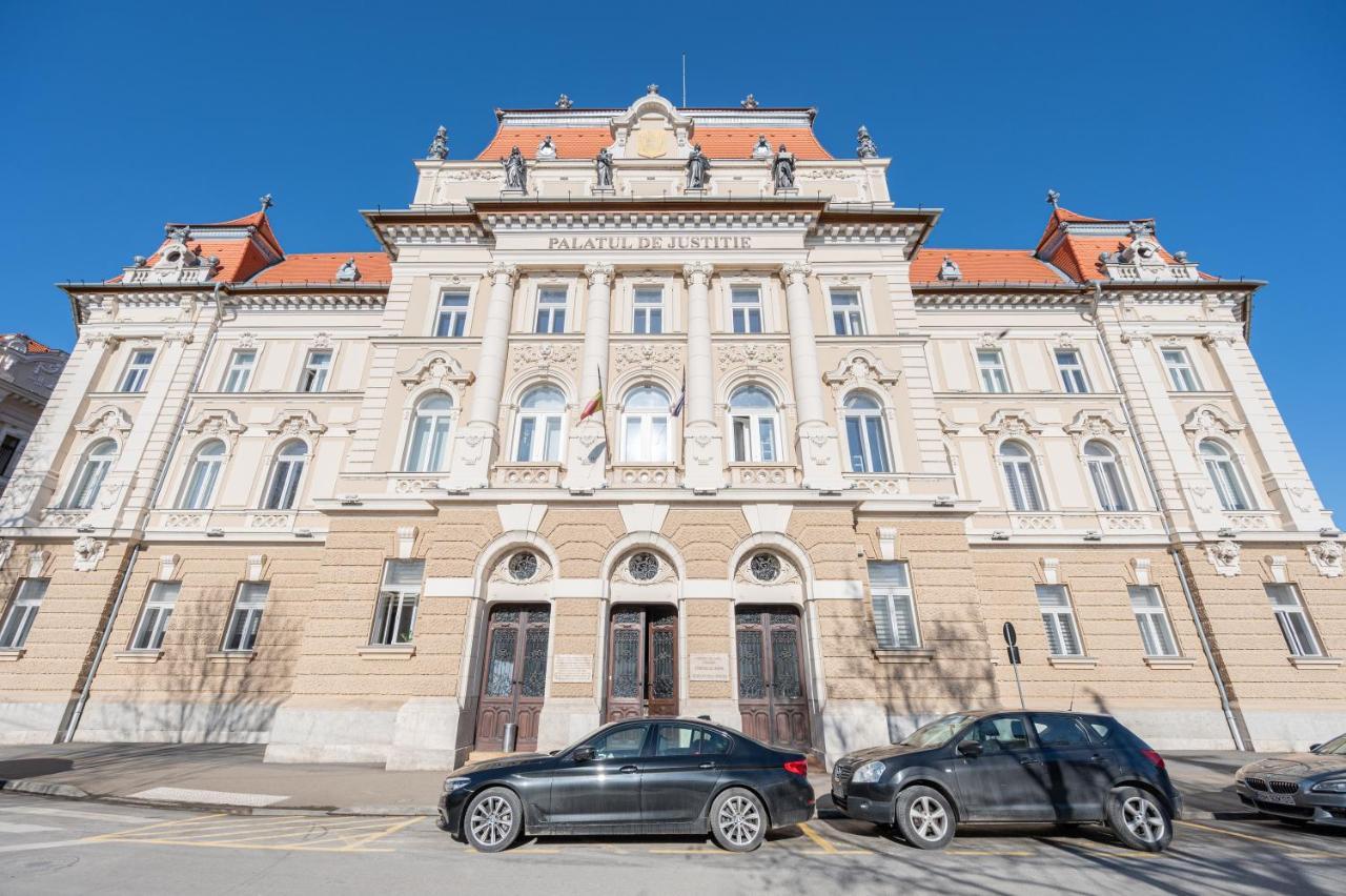 Appartement Haga Flat à Oradea Extérieur photo